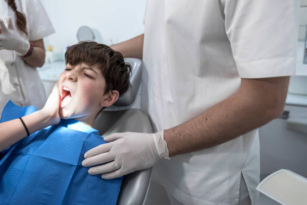 Best Emergency Dental Care for Broken or Chipped Teeth in Hastings, MI
